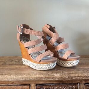 Gianni Bini Tan Wedge Sandals